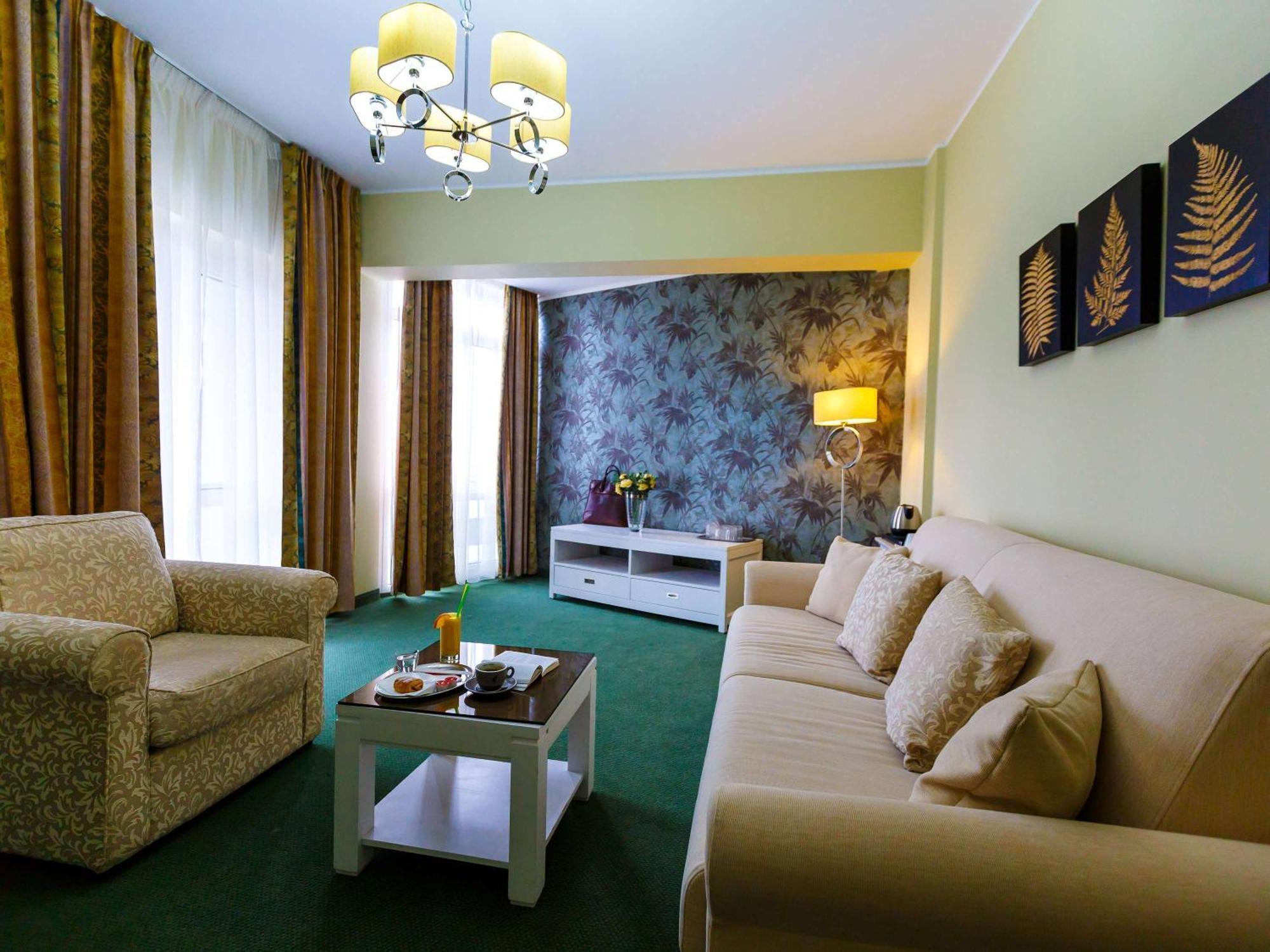Mercure Galati Centrum Exteriör bild